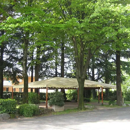 فندق Ristorante Rosade *